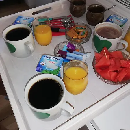 Couette-café Le Moulin De Puyrouzeau *