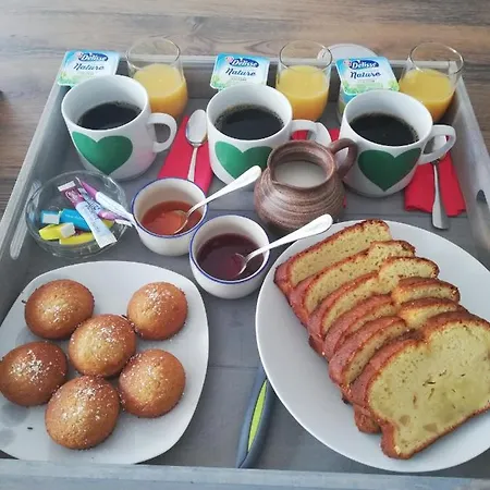 Le Moulin De Puyrouzeau * Saint-Jean-de-Beugne