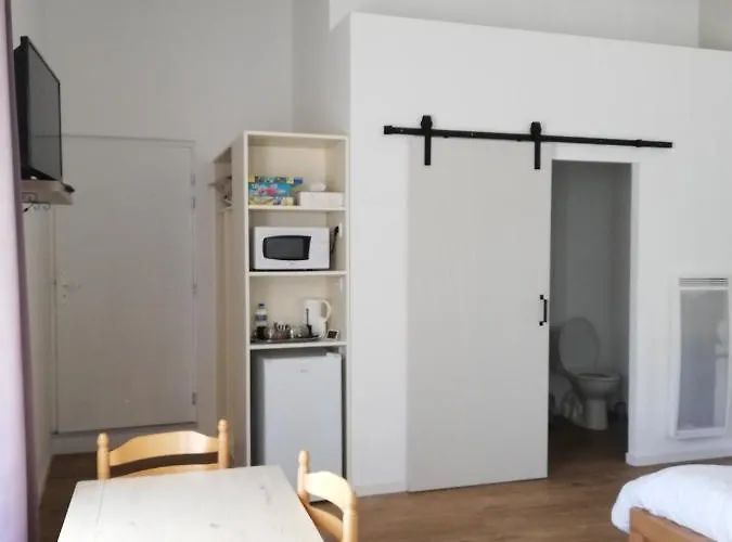 Le Moulin De Puyrouzeau Saint-Jean-de-Beugne